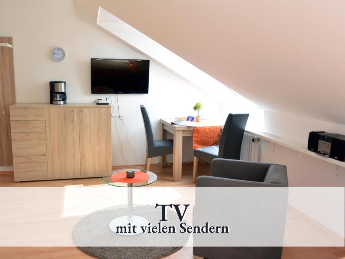 Gemuetliche Ferienwohnung In Bester Bodenseelage L 1 Minute Zum Bodensee L 1 Zimmer L Vollausgestattete Kueche L Free-Wlan L Willkommen Im Apartment Boehringen 라돌프젤암보덴시 외부 사진